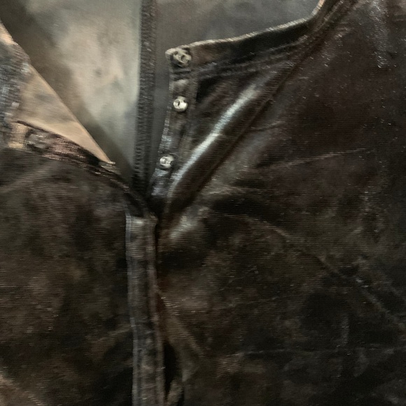 CRUSHED VELVET SHEER TRIM SHIRT!!!!! - Picture 2 of 5